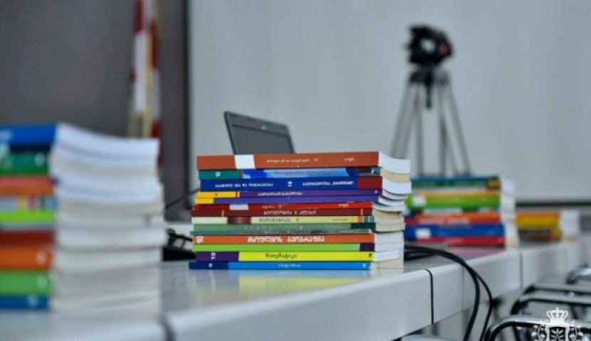 Վրաստանում հայկական դպրոցների համար տպագրվել է 120 330 կտոր դասագիրք