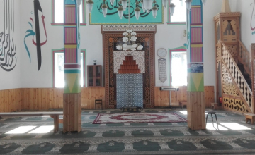 მუსლიმური სამყარო რამადან ბაირამს ზეიმობს