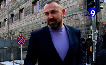 თბილისში, მელიქიშვილის გამზირზე აქციის დაშლისას მანუჩარ ჩაჩანიძე დააკავეს