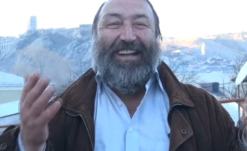 მესხეთის თეატრის მსახიობი ვაჟა ნიკოლაშვილი გარდაიცვალა