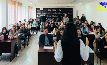 “ნამდვილი თუ მოგონილი?!” - სამცხე-ჯავახეთის უნივერსიტეტის სტუდენტები კრიტიკულ აზროვნებაში გადამზადდნენ