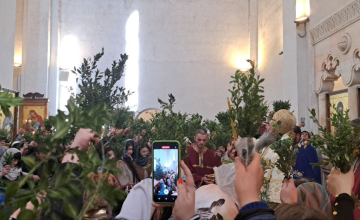 ქრისტიანები დღეს ბზობას აღნიშნავენ