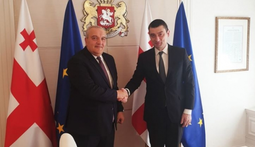 გიორგი გახარიამ სომხეთის ელჩს უმასპინძლა