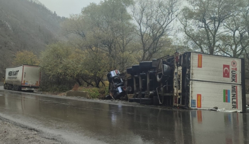 ახალციხე-ბორჯომის გზაზე ავარია მოხდა