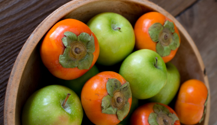 საქართველოდან ექსპორტზე 3.5 ტონაზე მეტი ვაშლი და 11.2 ტონა ხურმა და კარალიოკი გავიდა