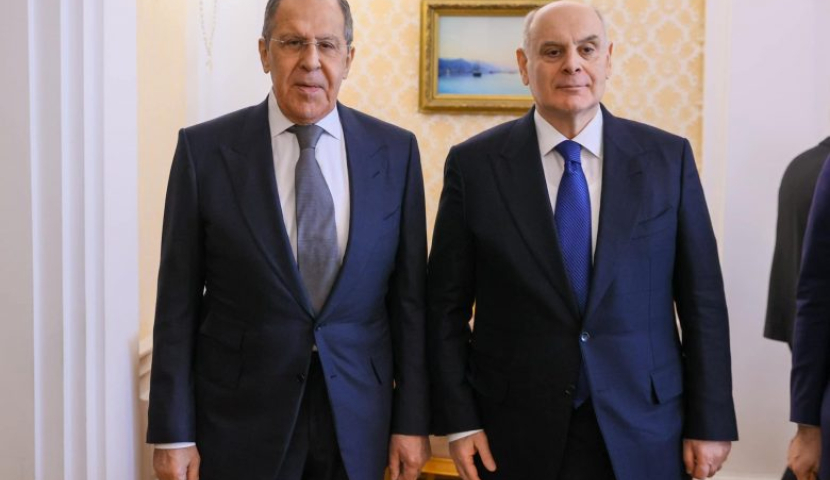 აფხაზი ხალხი მხარს უჭერს რუსეთის „სპეცოპერაციას უკრაინის ტერიტორიაზე“ - ასლან ბჟანია სერგეი ლავროვს