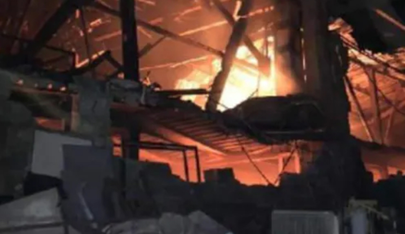 რუსულმა ძალებმა ღამით ხარკოვი დაბომბეს, არის მსხვერპლი