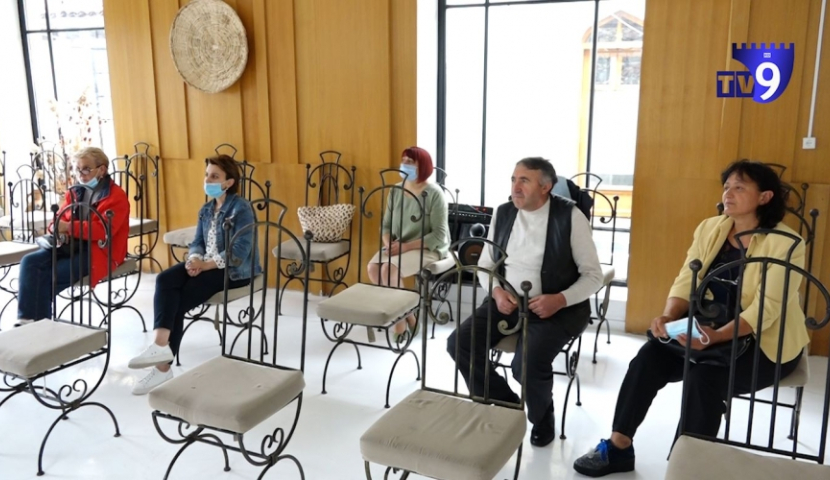 ახალციხეში დამწყებ ბიზნესმენებს ტრენინგი ჩაუტარდათ