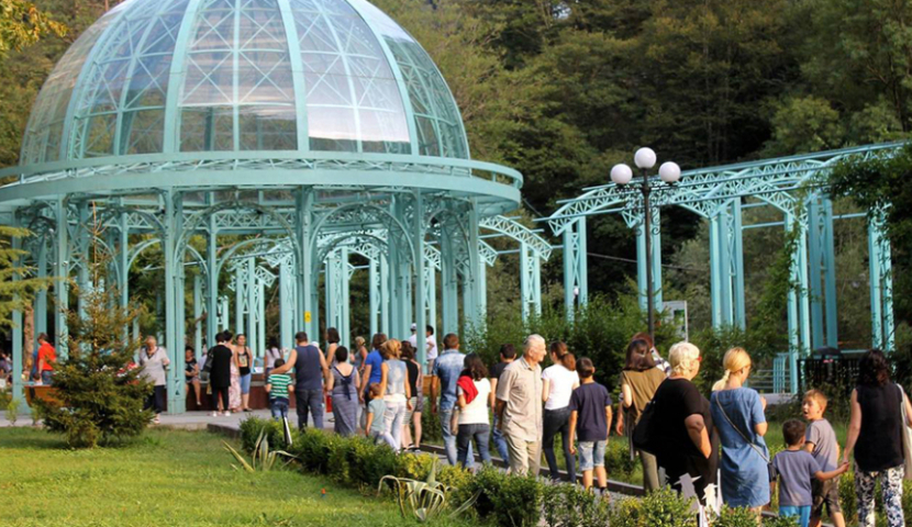 ბორჯომის პარკში საქართველოს მოქალაქეებისთვის შესვლა კვლავ ფასიანი გახდა