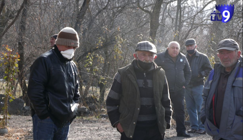 კაცი ძირს ეგდო, ზოგი დაჭრილი, ზოგიც ნაჩხუბარი - ნიჯგორში მკვლელობის დეტალებს იხსენებენ