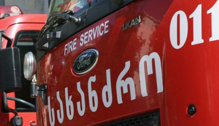 ახალციხეში ხანძრისგან დაზარალებული 15 ოჯახი სასტუმროში გადაიყვანეს