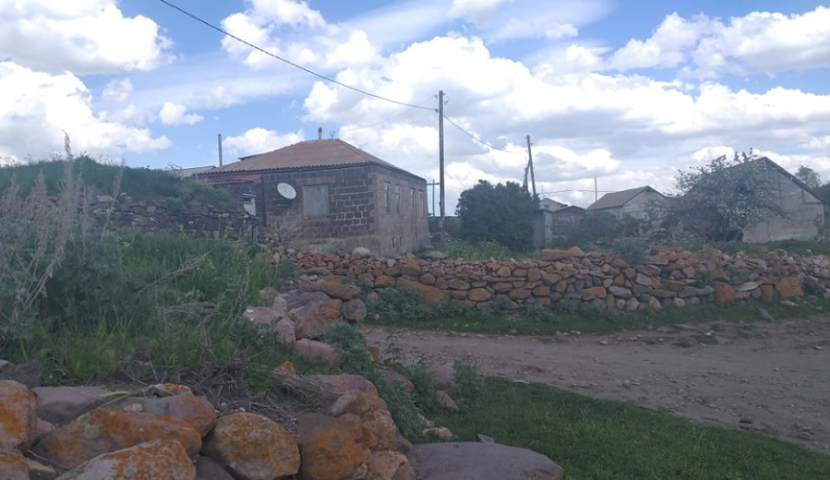 სოფელ ყაურმის მოსახლეობას თერმოსკრინინგი ჩაუტარდა, სამ ადგილობრივს კორონავირუსზე ანალიზი აუღეს