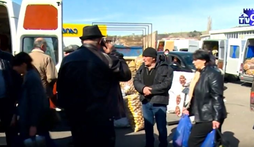 ,,2 -3 ათასი კაცი მაინც იყო, ნემსი არ ჩავარდებოდა ბაზარში" - ახალციხელი მოვაჭრე