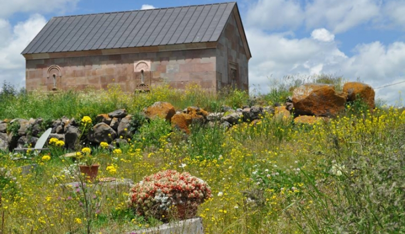 ტურისტული ინფრასტრუქტურა ფოკის დედათა მონასტერთან 