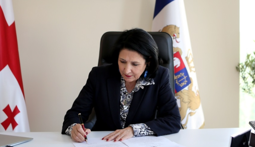 საქართველოს პრეზიდენტმა 22 მსჯავრდადებული შეიწყალა