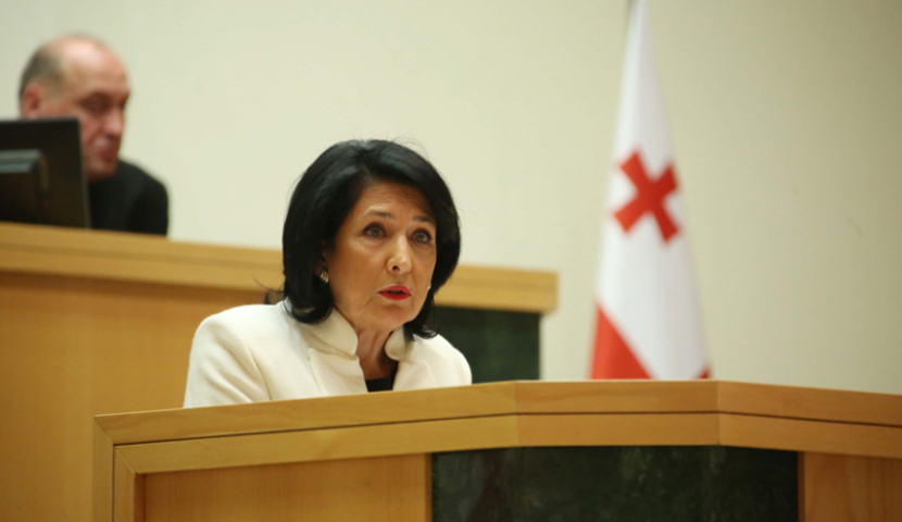 პრეზიდენტი ე.წ. ტექნიკურ მთავრობას არჩევნებამდე წარადგენს