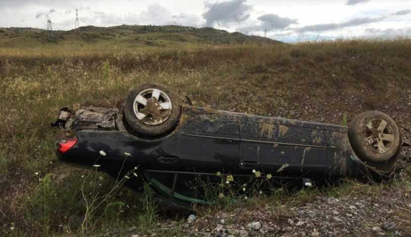 Ավտովթար Փարեխայում - կան վնասված երիտասարդներ