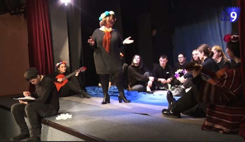 თოჯინების თეატრში საქველმოქმედო სპექტაკლი გაიმართა (ვიდეო)