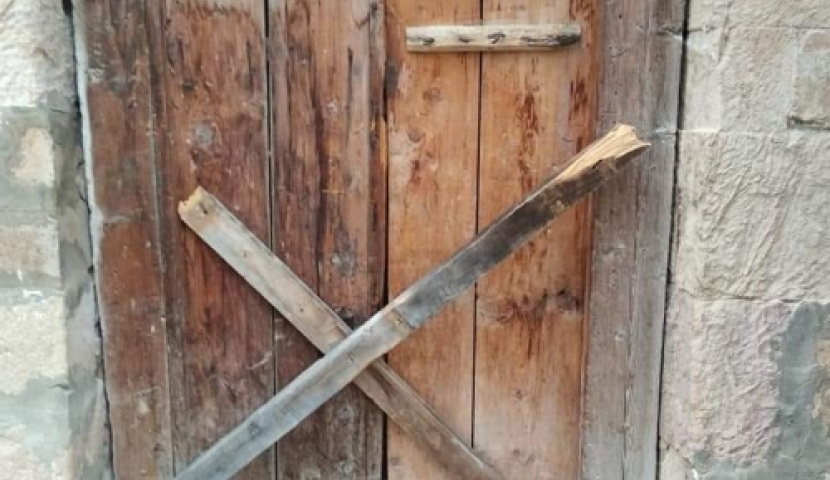 ტაო-კლარჯეთში, დოლისყანას ტაძრის კარი აჭედეს