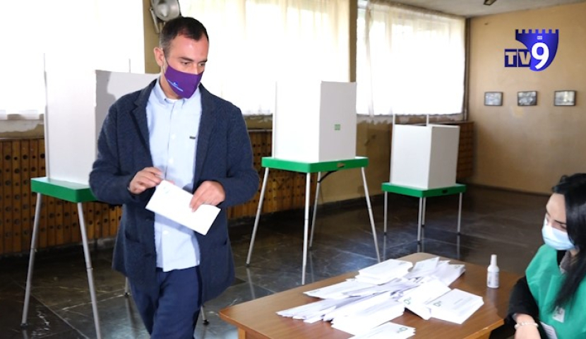 ახალციხის მერობის კანდიდატმა ხმა #1 უბანზე მისცა