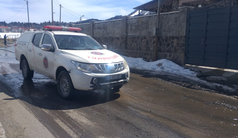 ზვავში მოყოლილი მამაკაცის ცხედარი იპოვეს