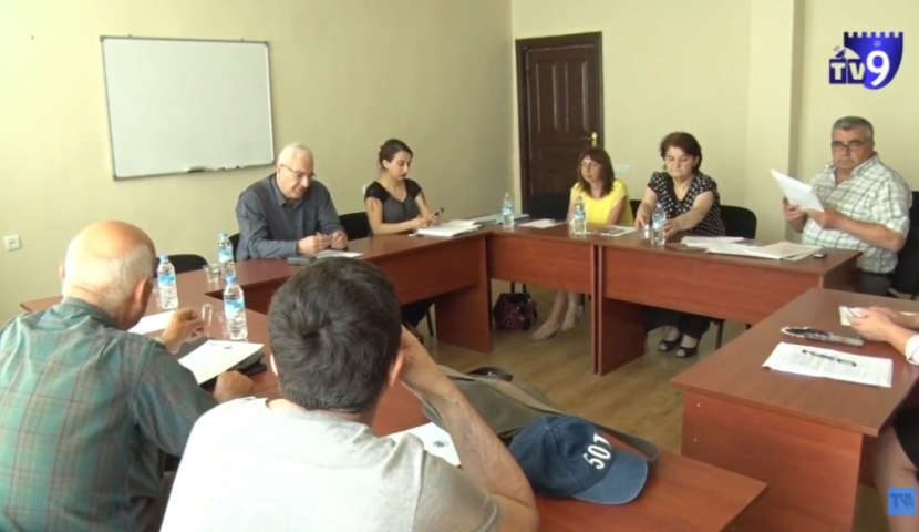 ჩაშლილი არჩევნები და უნივერსიტეტი რექტორის გარეშე