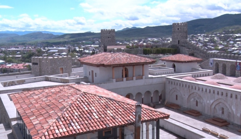 მოსკოვის ყოფილი მერი ახალციხეში იმყოფებოდა 