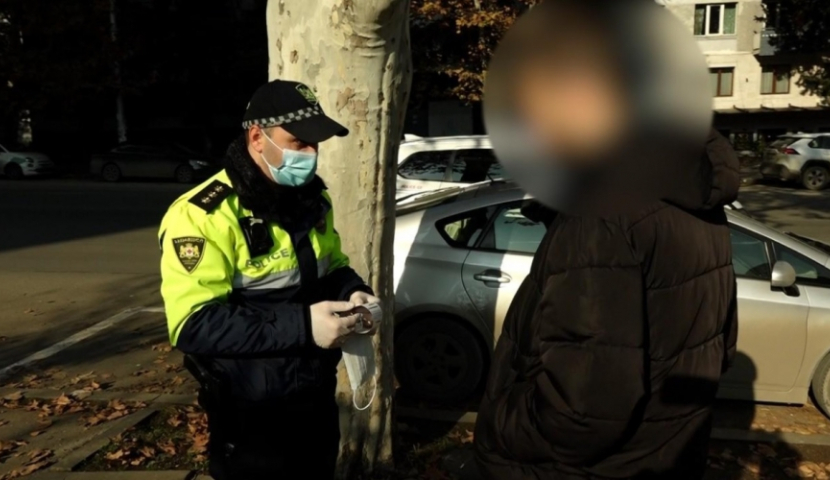 Դրսում դիմակ չկրելու և արգելված ժամերին դուրս գալու համար տուգանվել է ևս 878 անձ