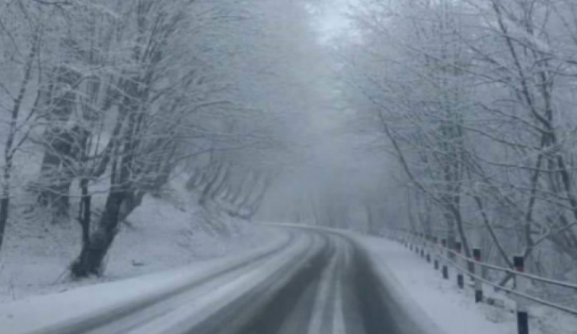 ბათუმი-ახალციხის გზაზე ავტოტრანსპორტის მოძრაობა აკრძალულია