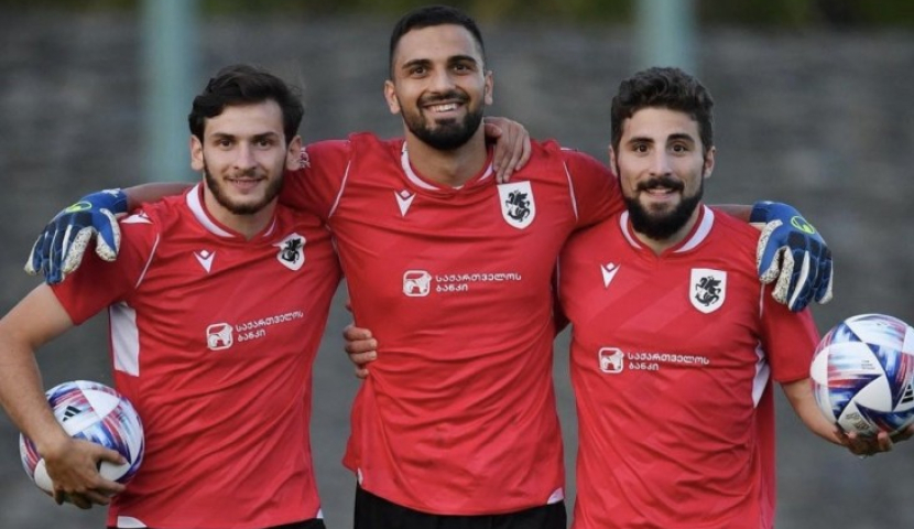 სპორტსმენები რუსულ კანონს აპროტესტებენ