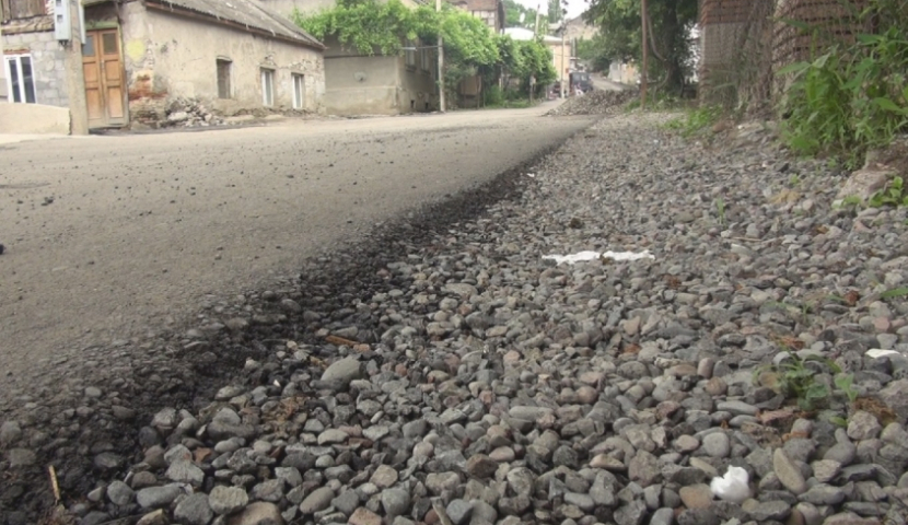 რომელი ქუჩების რეაბილიტაცია იგეგმება 2017 წელს ახალციხეში?