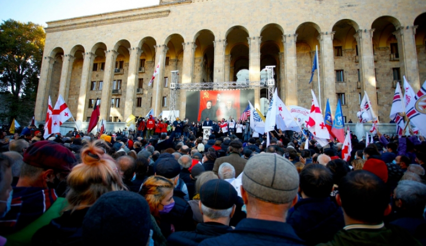 რუსთაველის გამზირზე საპროტესტო გამოსვლები დღესაც გაგრძელდება