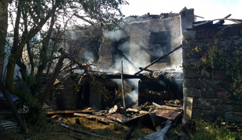 "ხუთ წუთში სახლები აალდა" - დიდ პამაჯში ხანძრის გაჩენის მიზეზი უცნობია