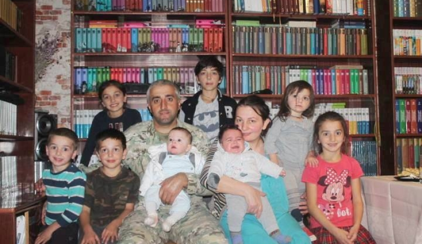 ბარბარე - რვა შვილის სტუდენტი დედა