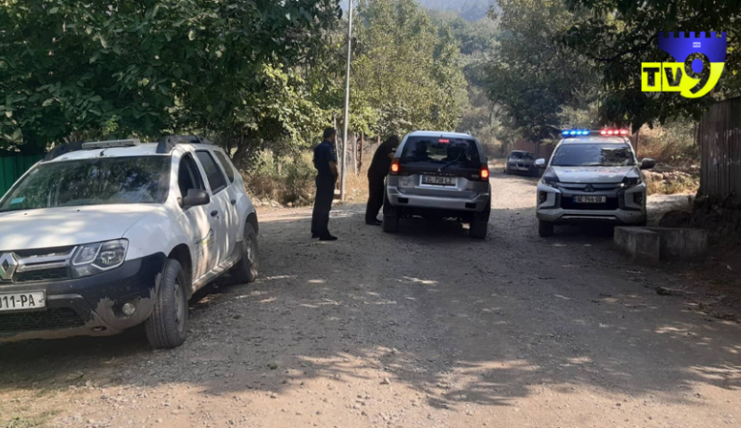 სოფელ თისელთან მისასვლელი გზა სამართალდამცავებმა გადაკეტეს