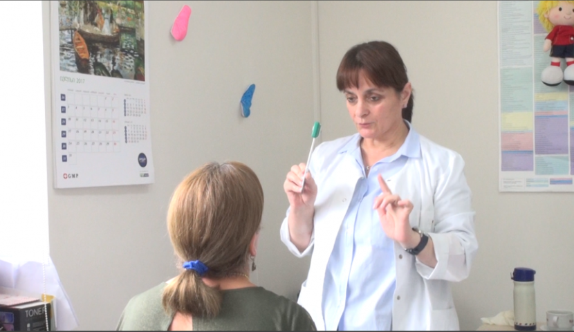 ნეიროქირურგმა და ნევროლოგმა ახალციხეში უფასო კონსულტაციები ჩაატარეს 