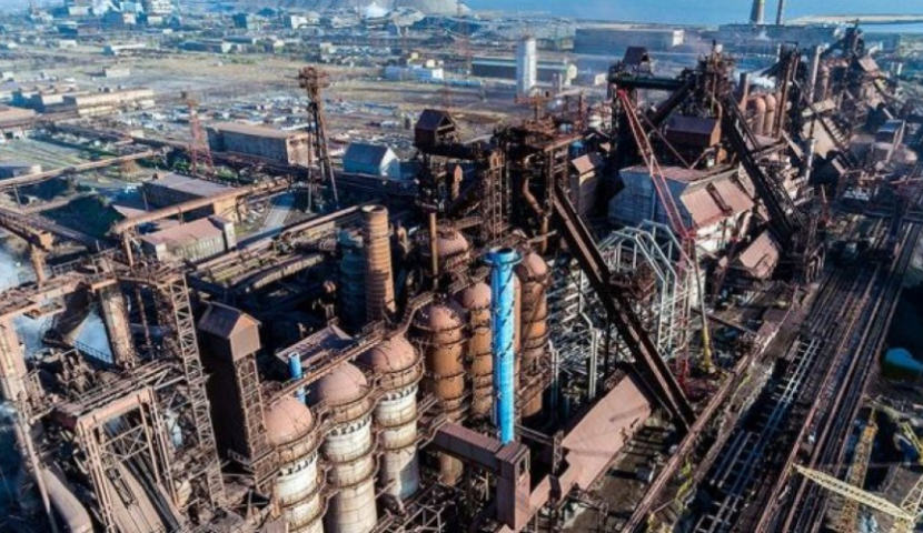 "აზოვსტალის" ქარხნიდან დაჭრილი ჯარისკაცები გამოჰყავთ" - REUTERS