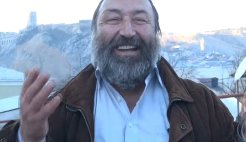 მესხეთის თეატრის მსახიობი ვაჟა ნიკოლაშვილი გარდაიცვალა