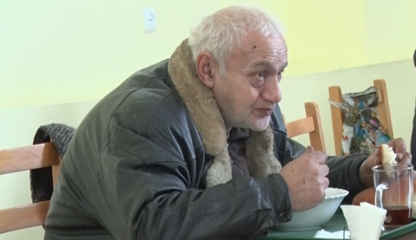 უფასო სადილი არასრულყოფილი რაციონით