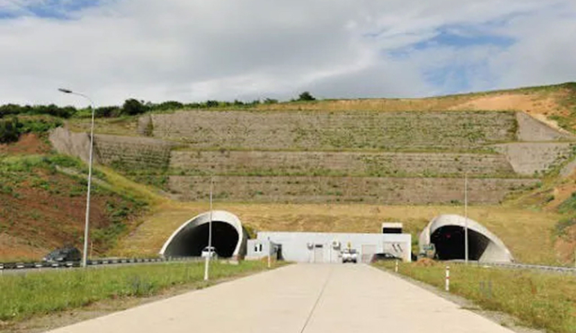 ხვალ გორის საავტომობილო გვირაბში მოძრაობა აიკრძალება