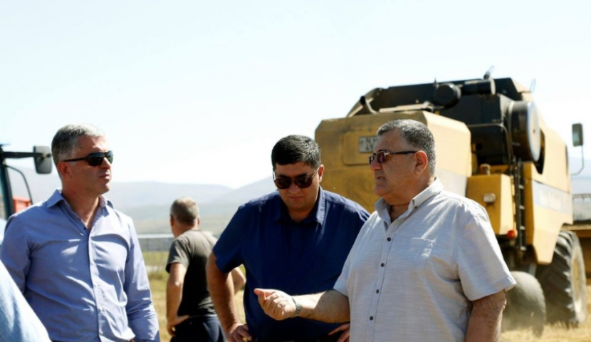 სოფლის მეურნეობის მინისტრის მოადგილე სამცხე-ჯავახეთში მოსავლის აღების პროცესს დაესწრო 