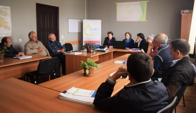 ახალციხეში ფუტკრისა და თევზის დაავადებებზე იმსჯელეს